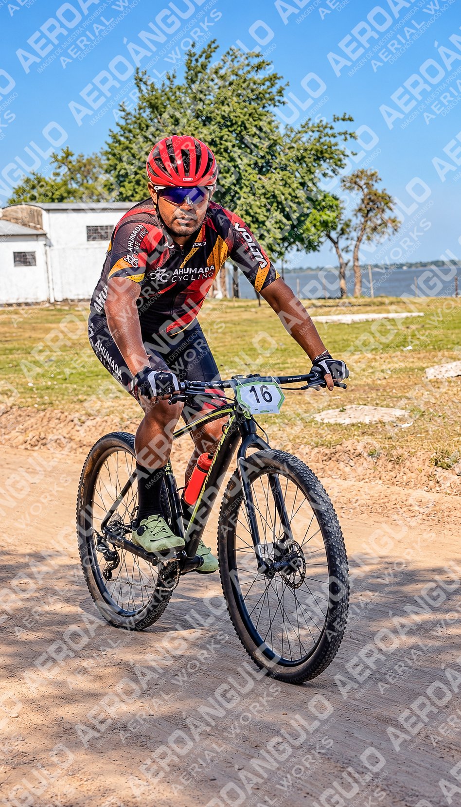 LavalleMTB N°408
