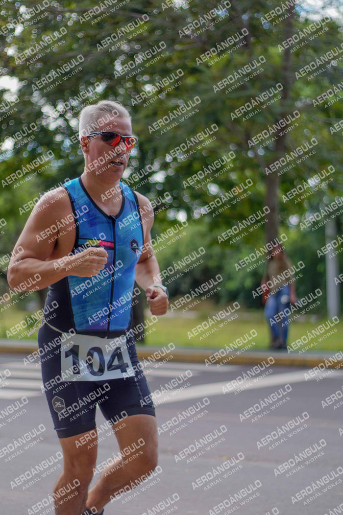 TRIATLON N°102