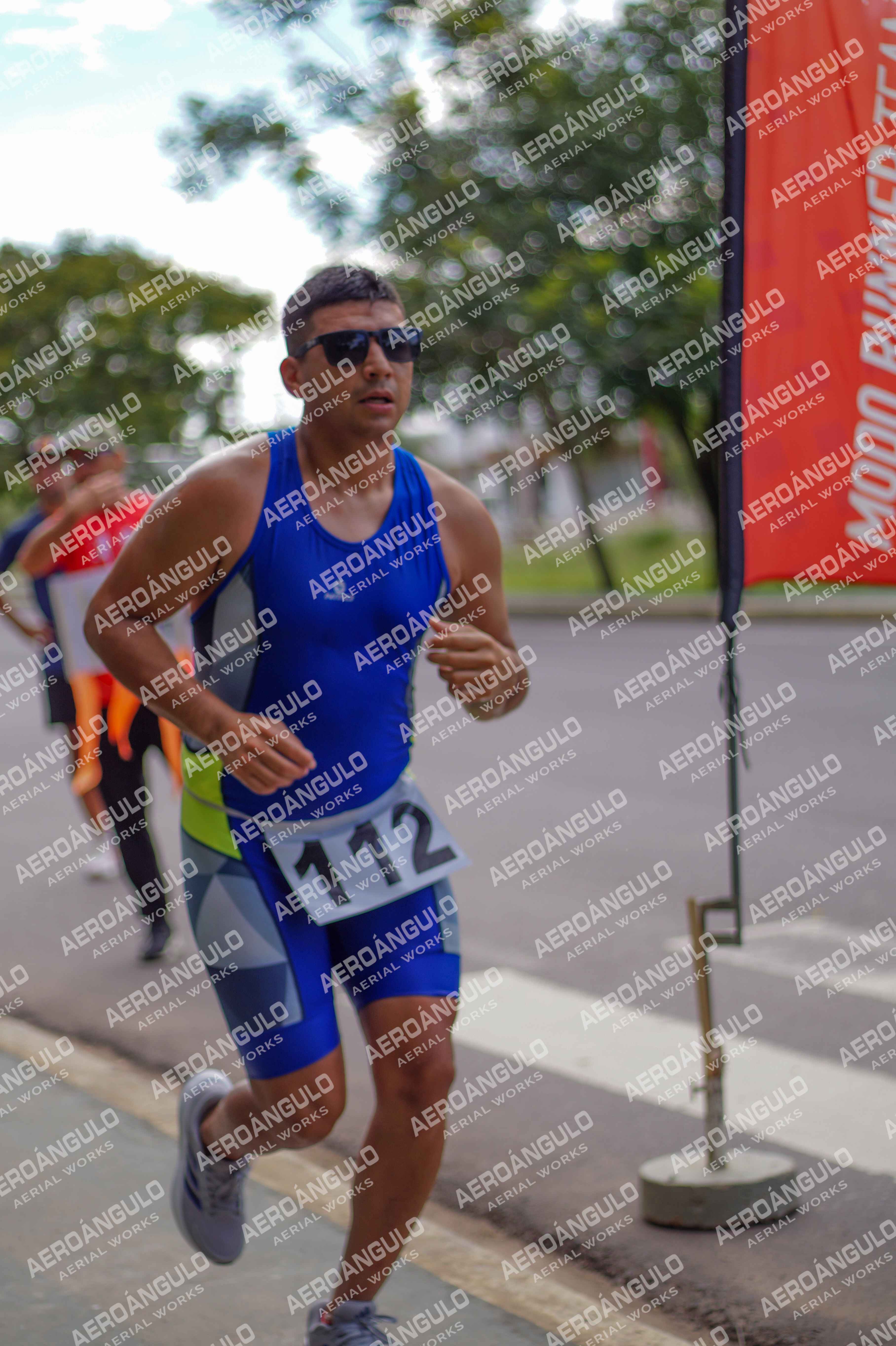 TRIATLON N°104