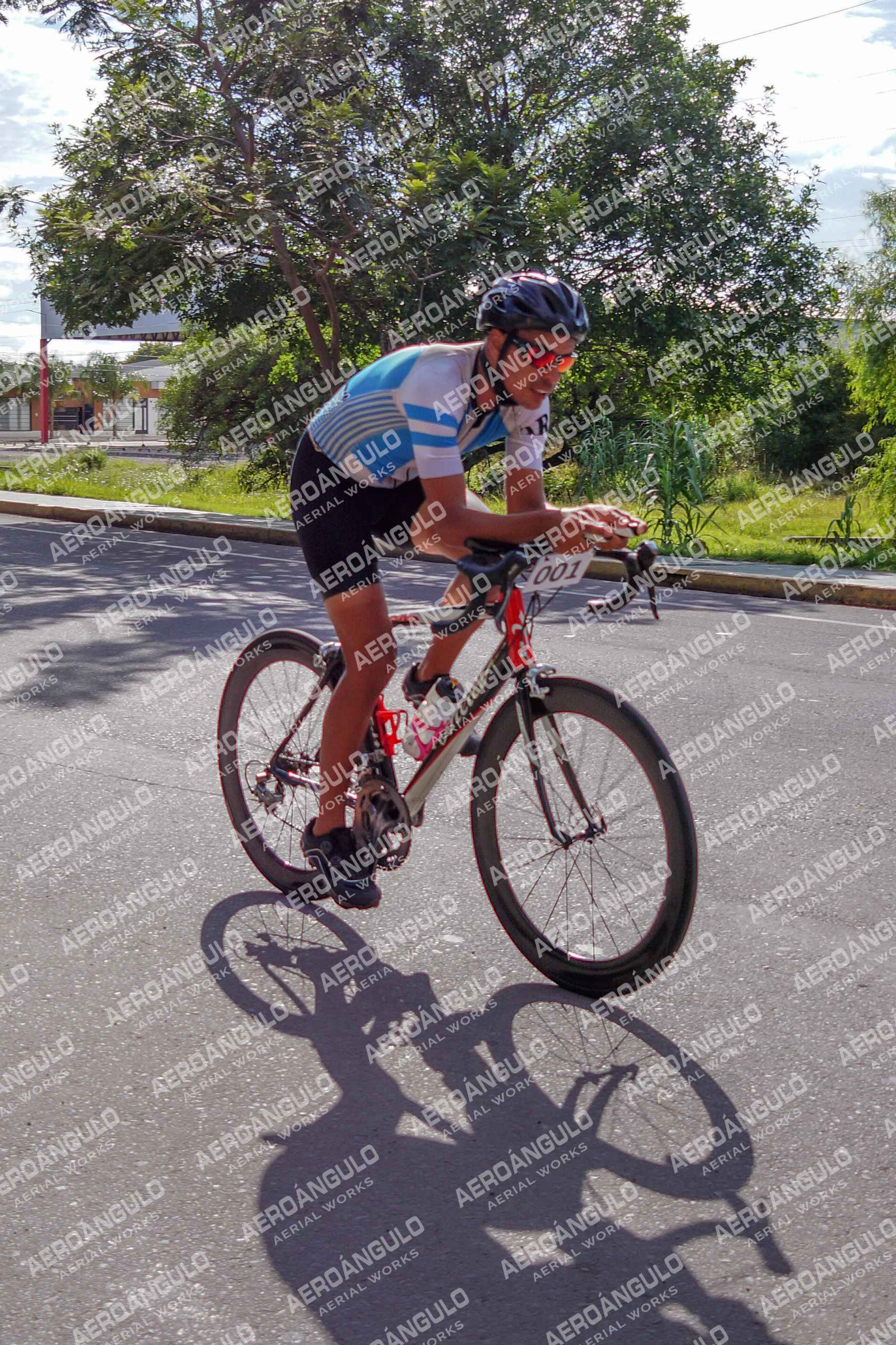 TRIATLON N°13