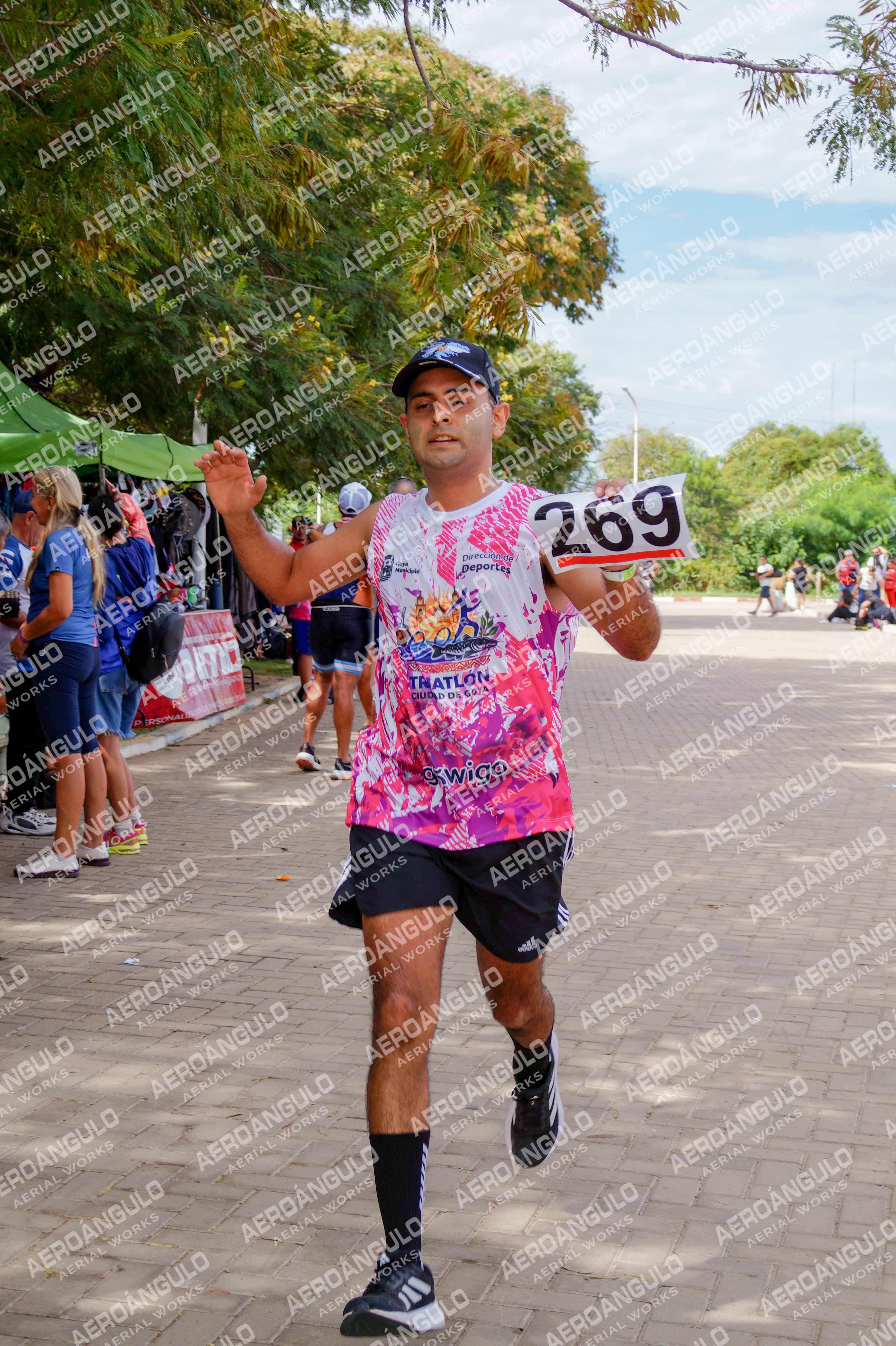 TRIATLON N°208