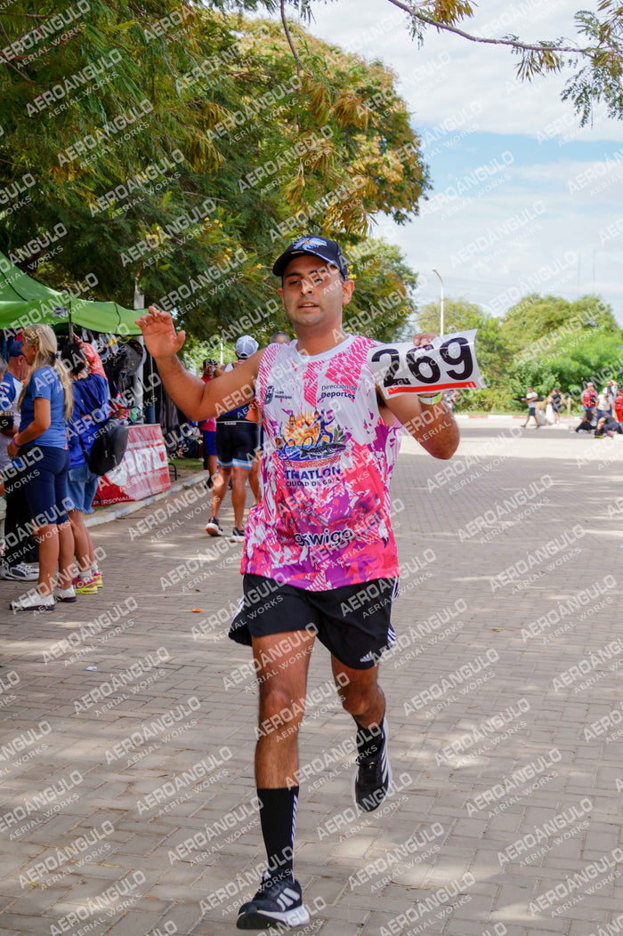 TRIATLON N°208
