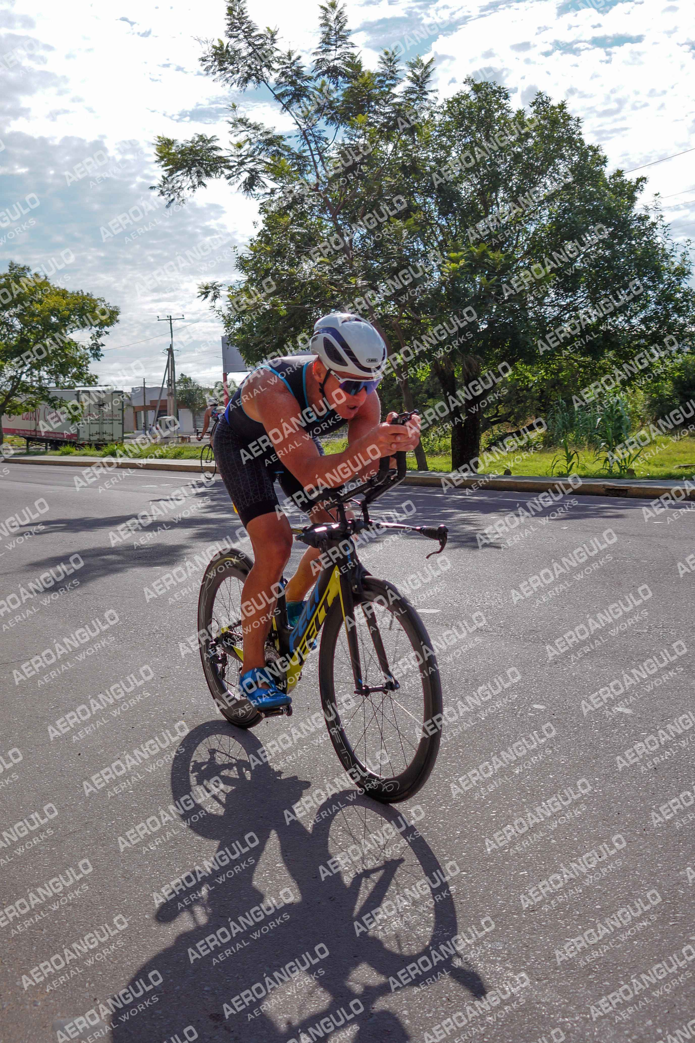TRIATLON N°23