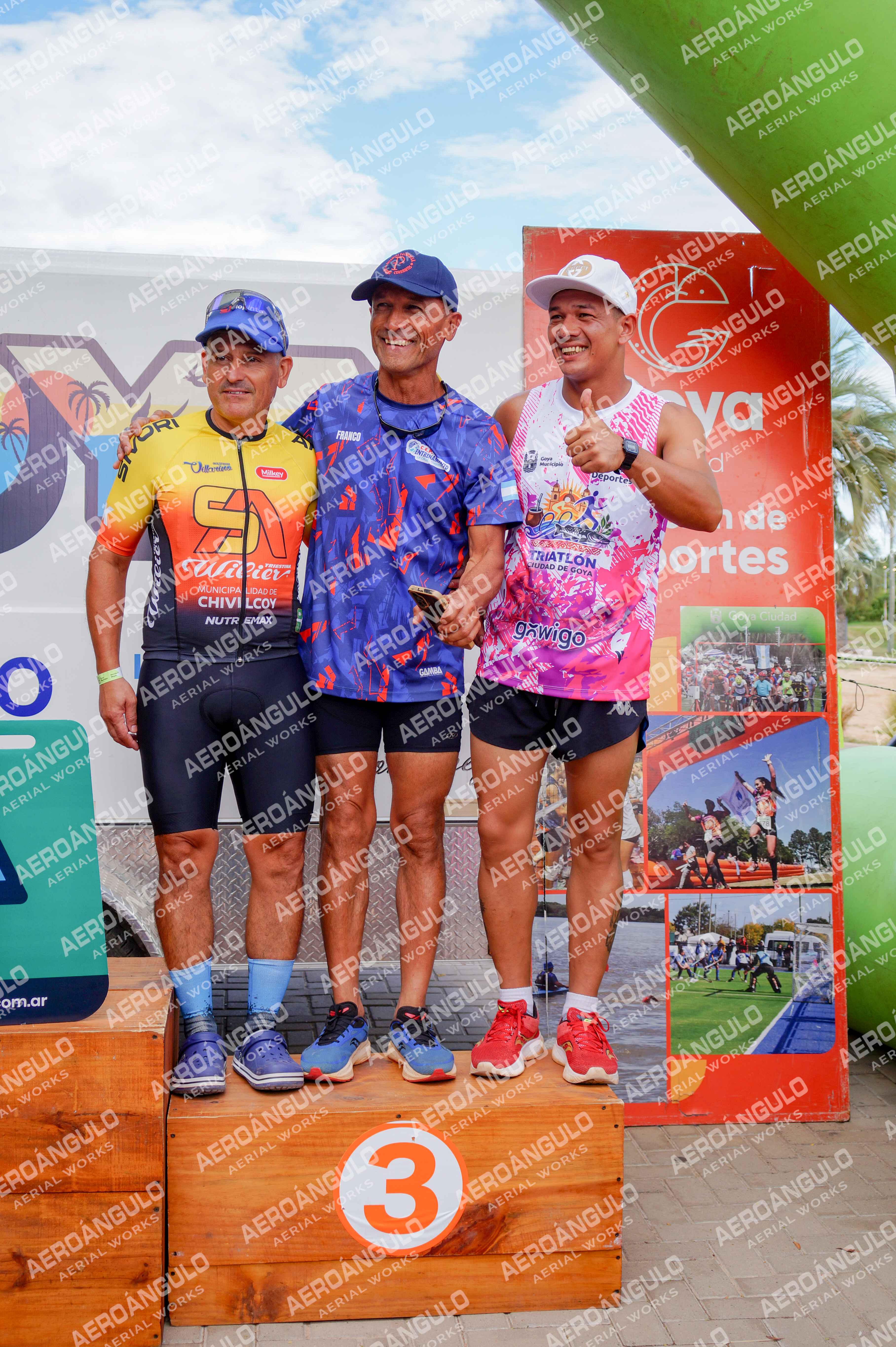 TRIATLON N°266