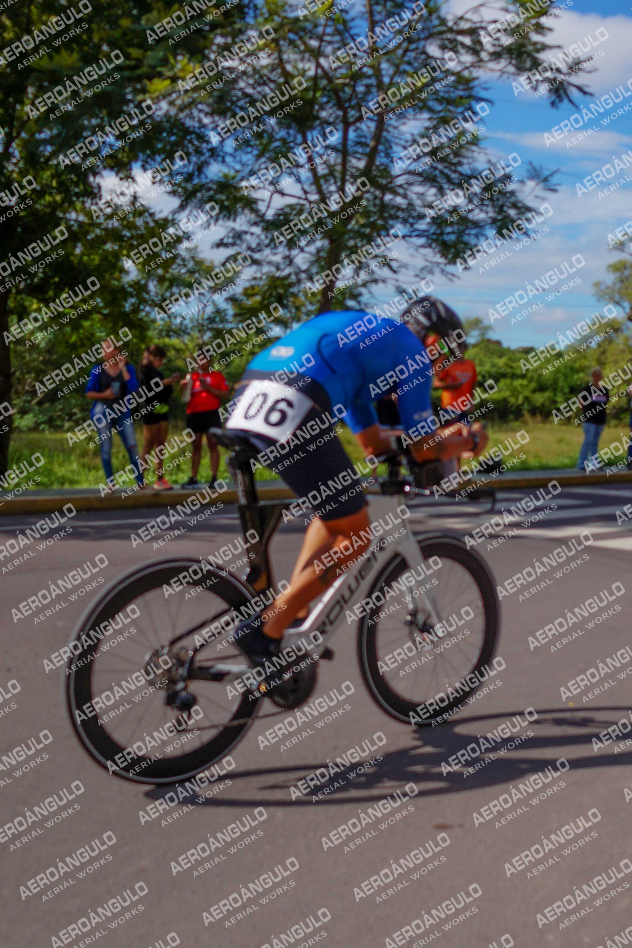 TRIATLON N°27