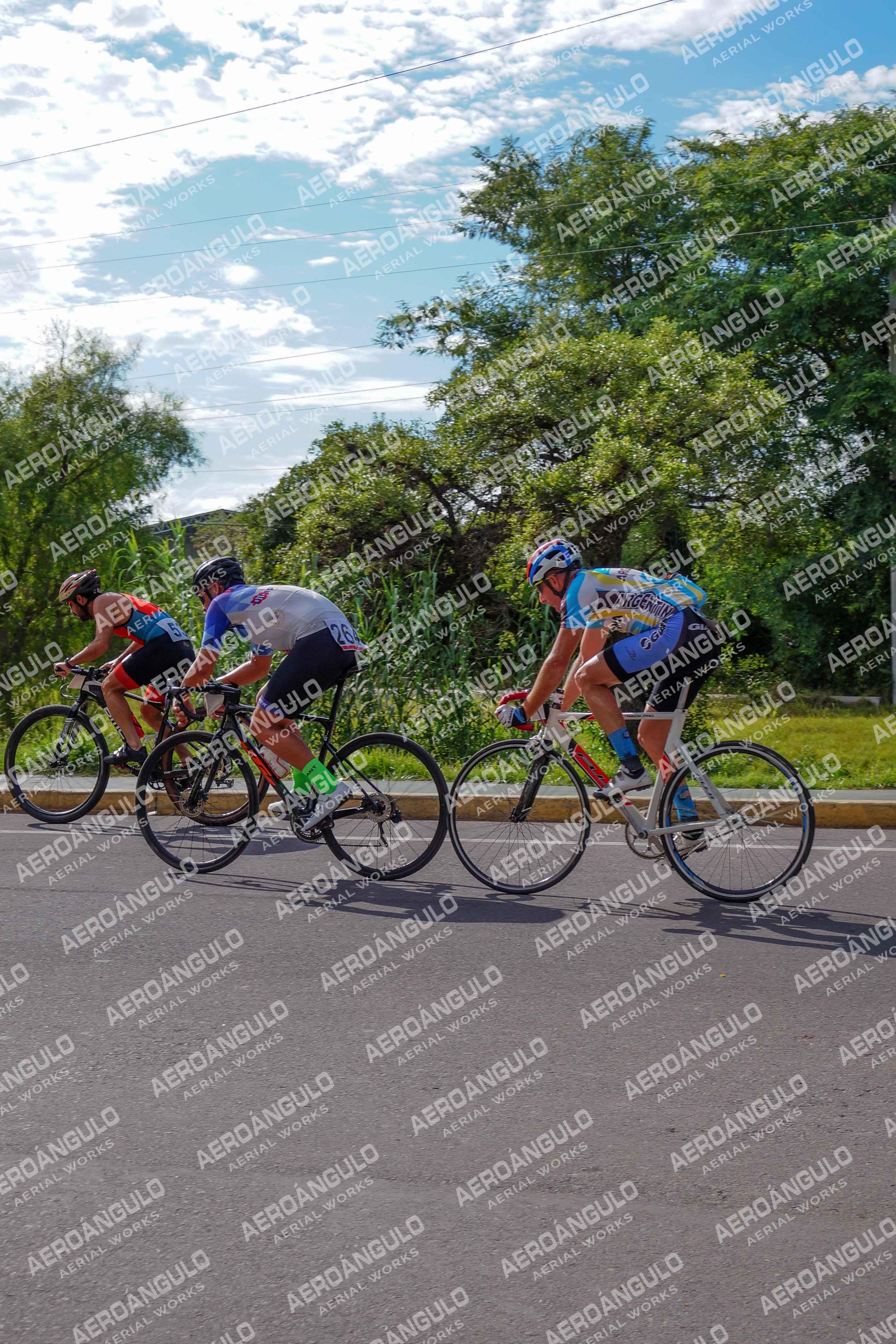 TRIATLON N°63