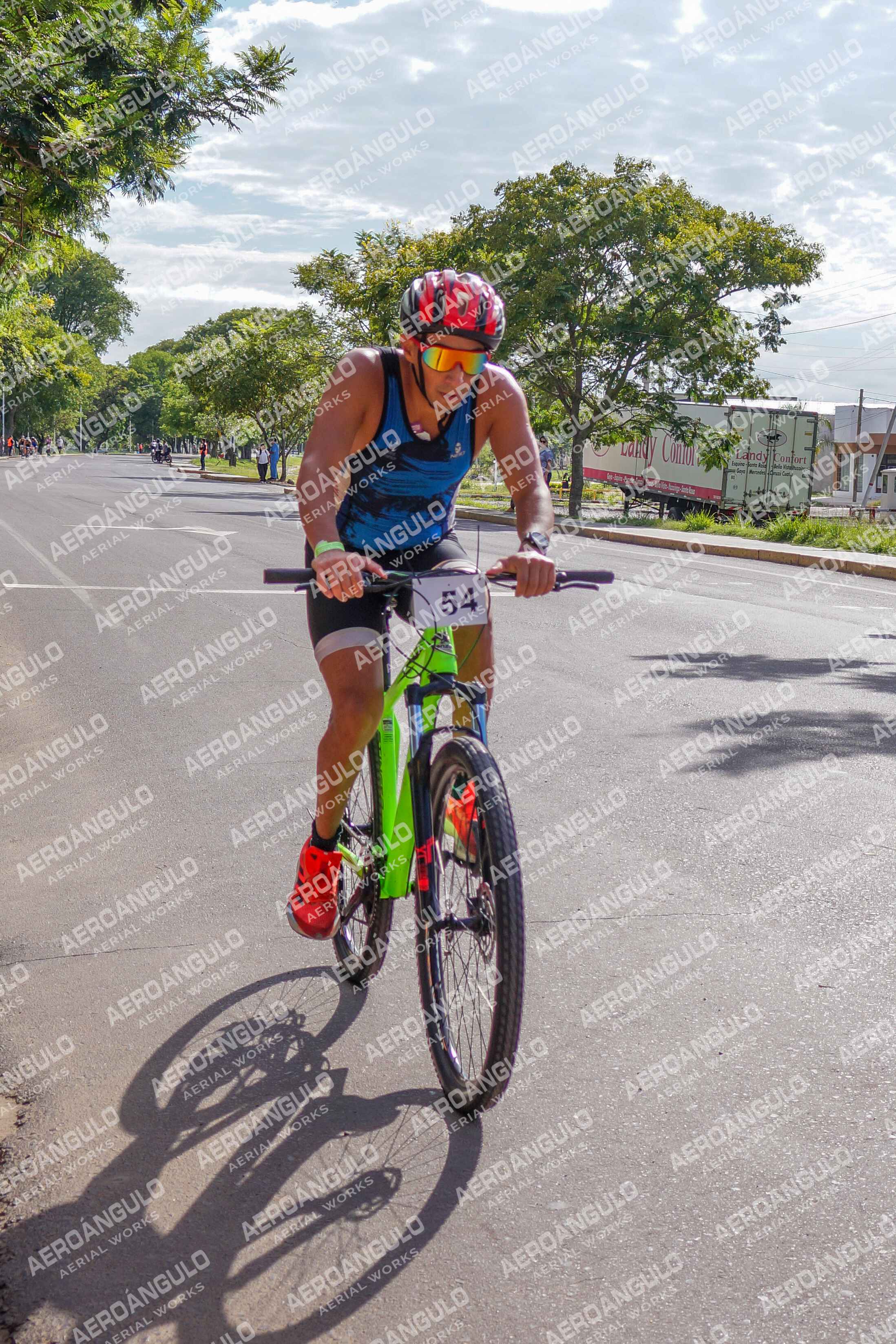 TRIATLON N°72