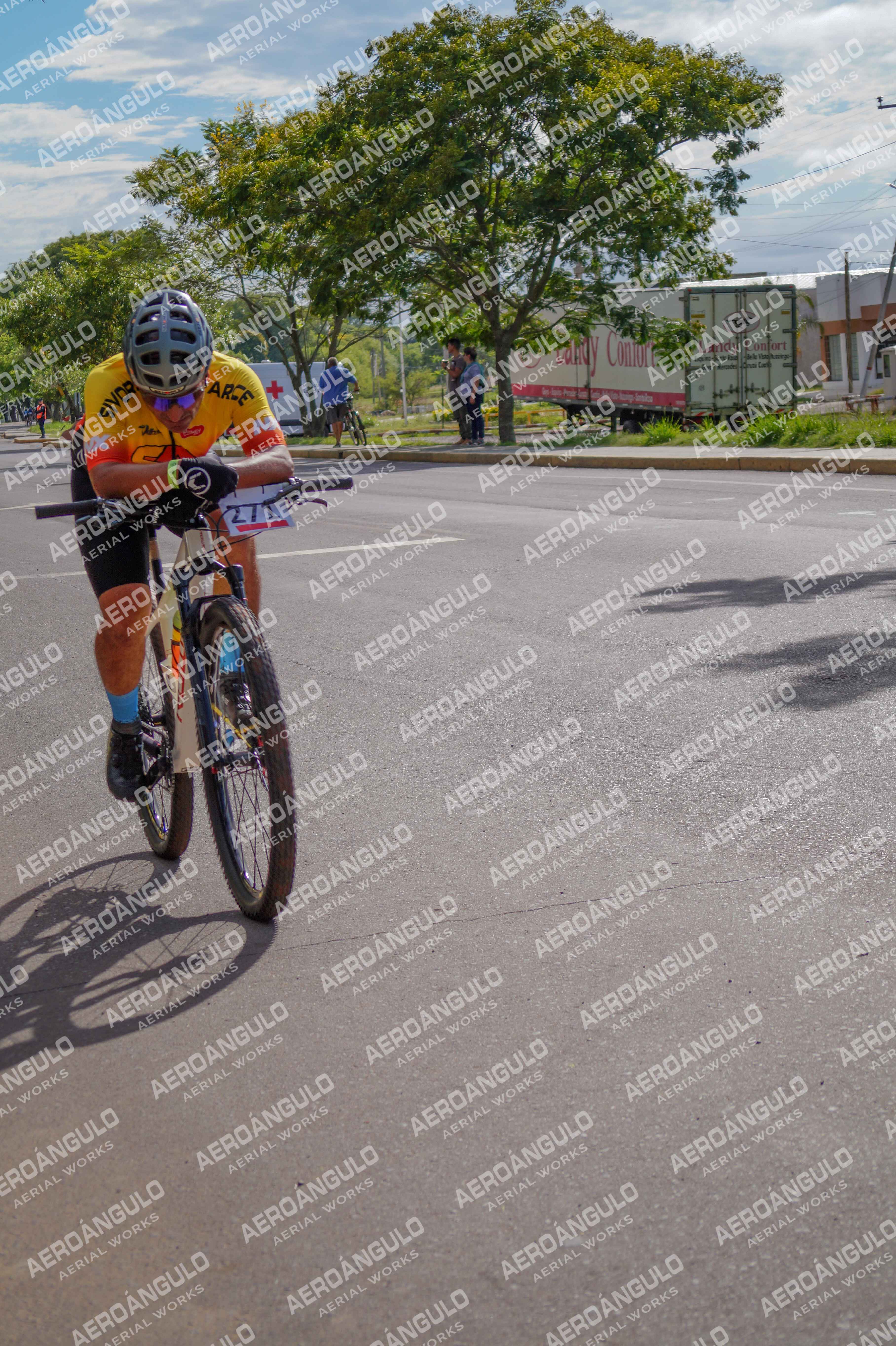 TRIATLON N°90