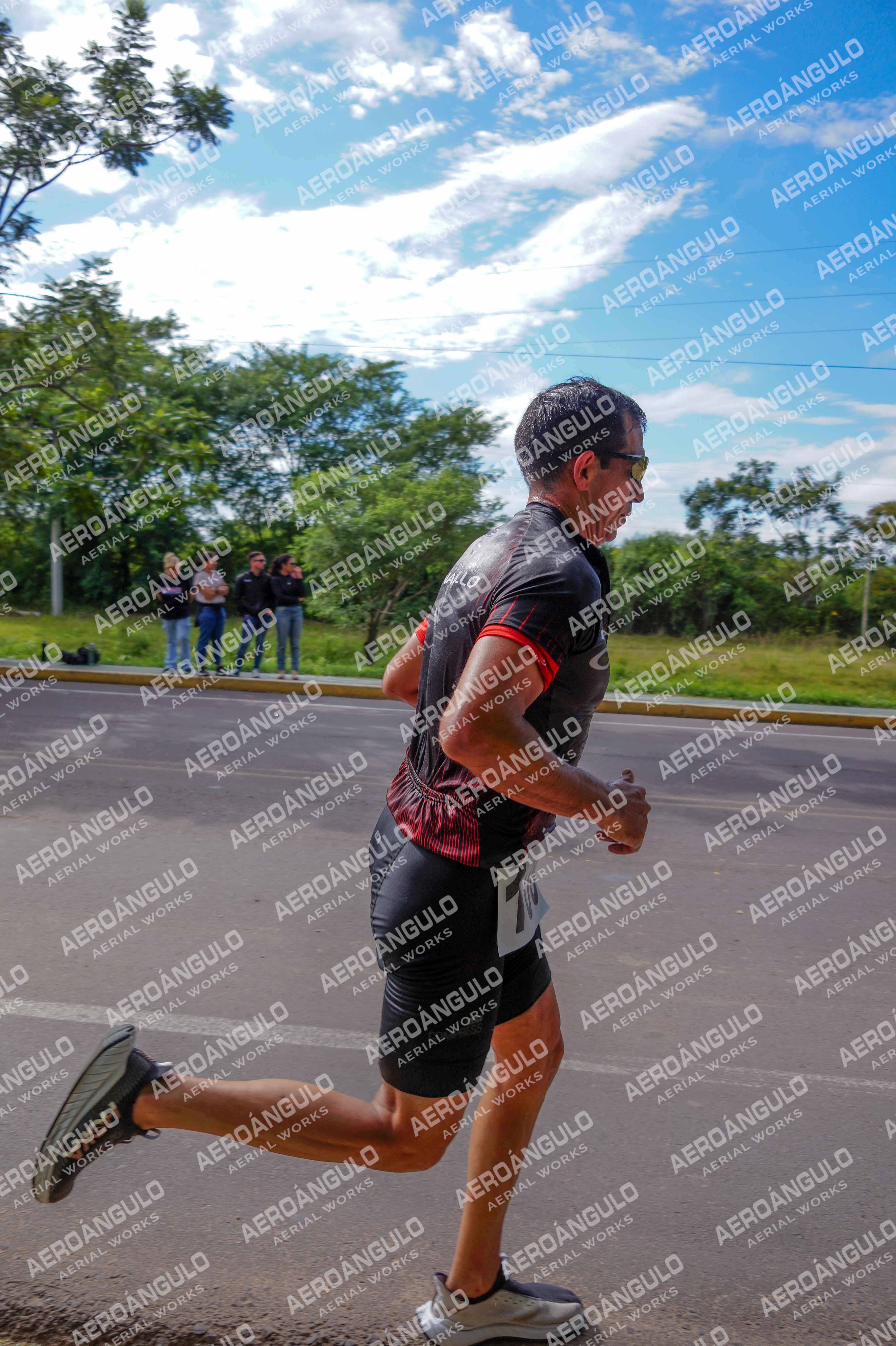 TRIATLON N°99