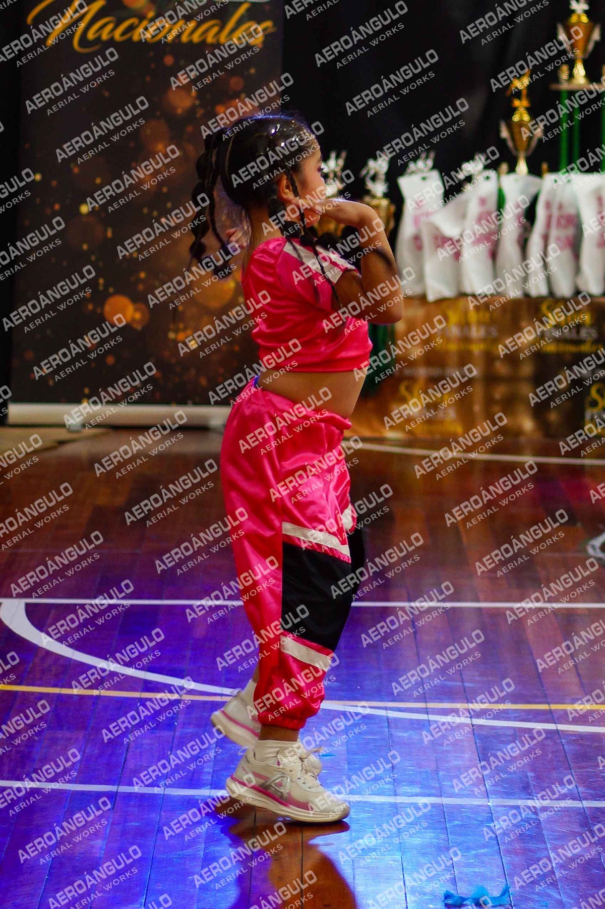 TheWorldDance N°577
