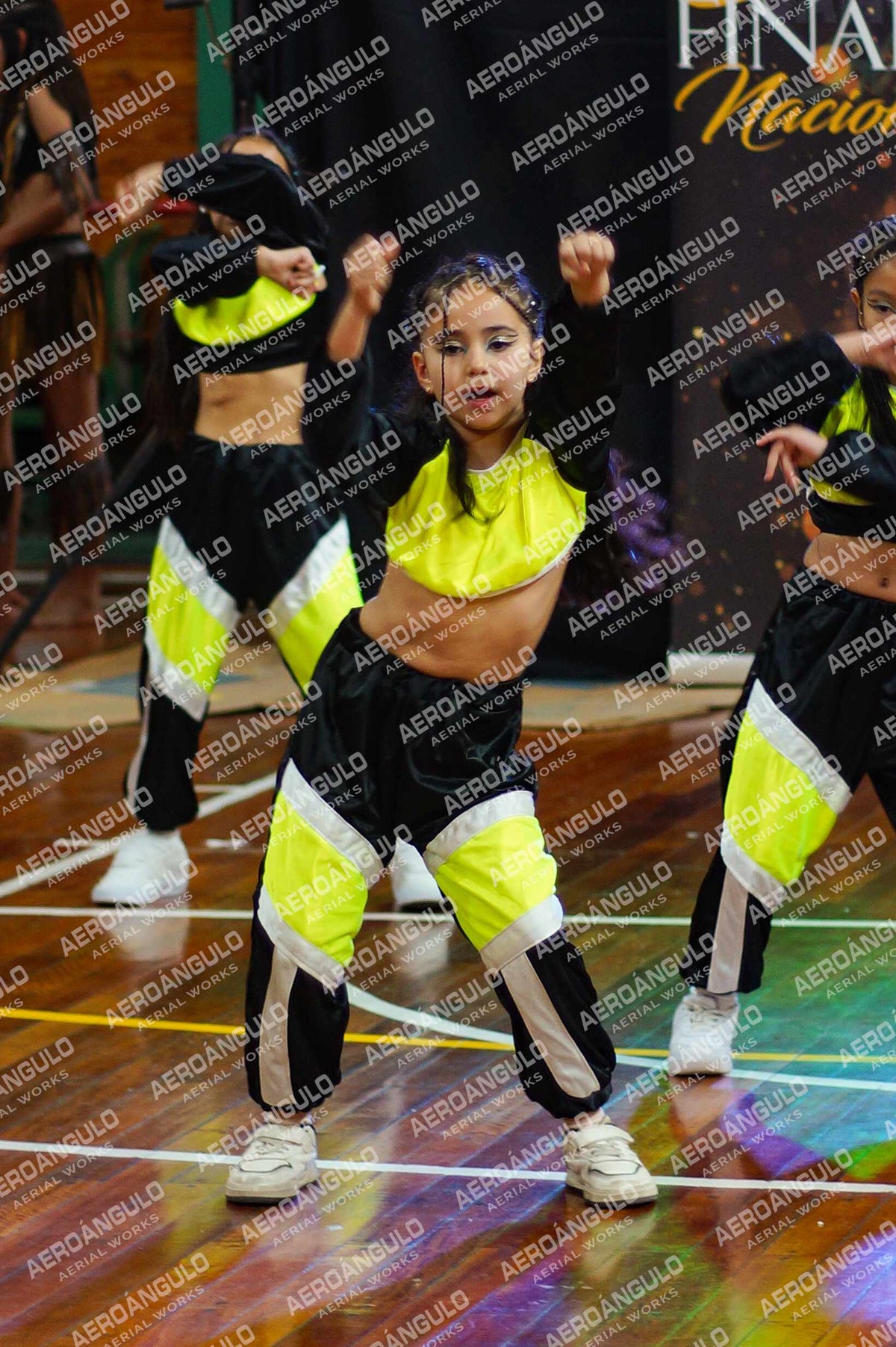 TheWorldDance N°834