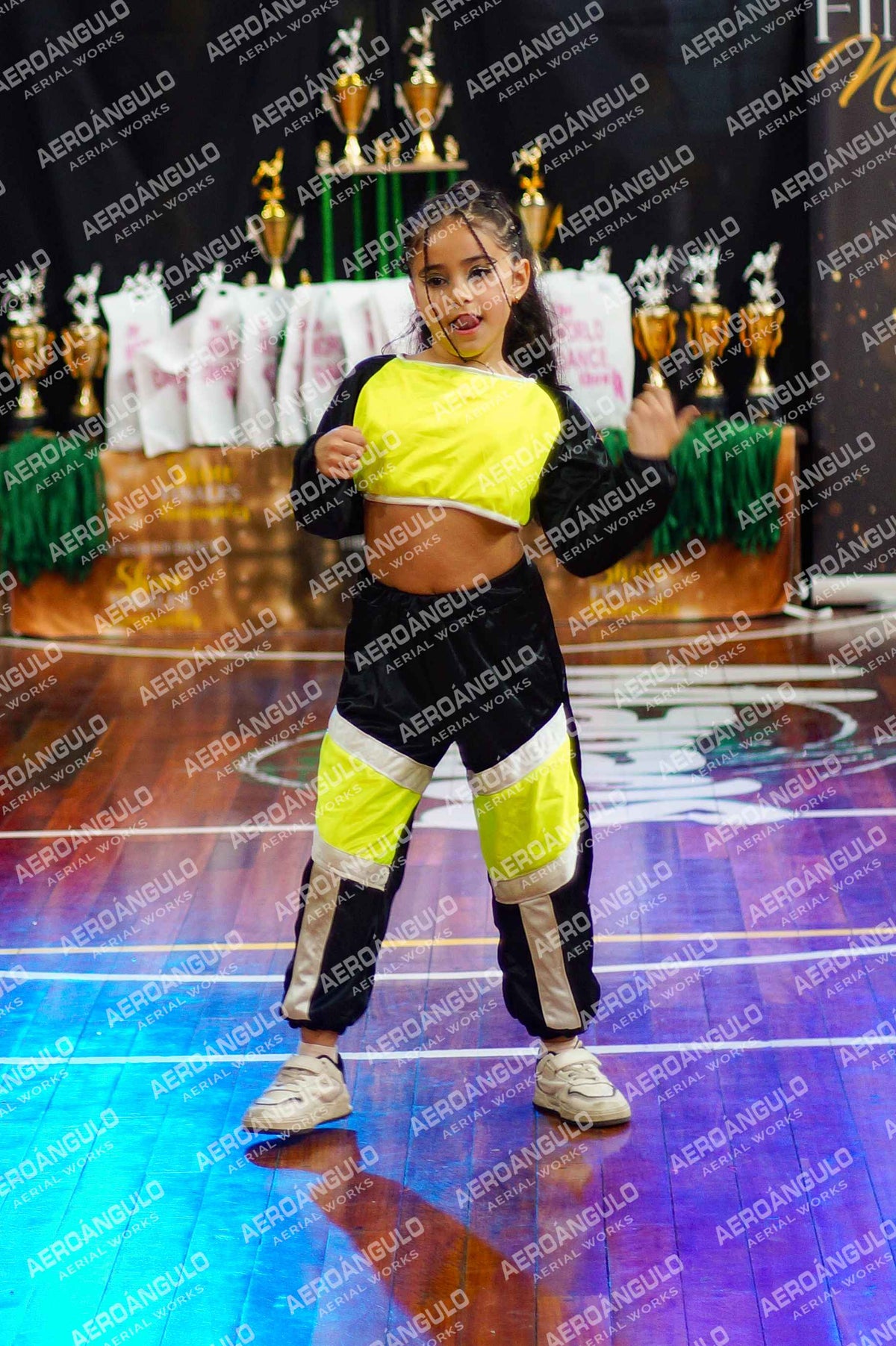 TheWorldDance N°854